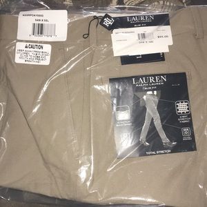 Men’s khaki pants